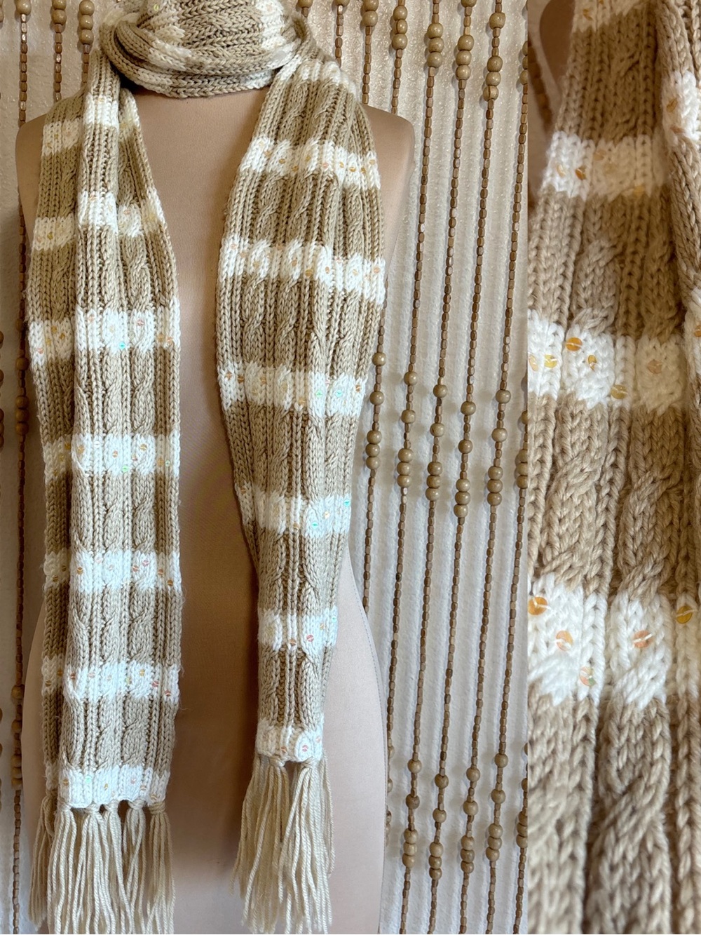Vintage Y2K Gap Striped Cream White Sequin Embellished Fringe Winter Fall Scarf